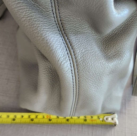 Marc Jacobs Leather Purse - Picture 8 of 8